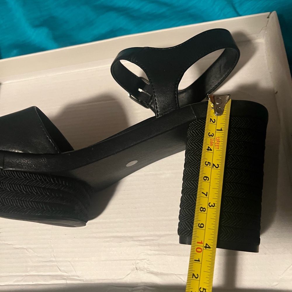 Sun + Stone Women's Black Platform Sandals - Picture 5 of 6